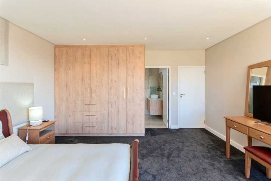 4 Bedroom Property for Sale in Myburgh Park Western Cape